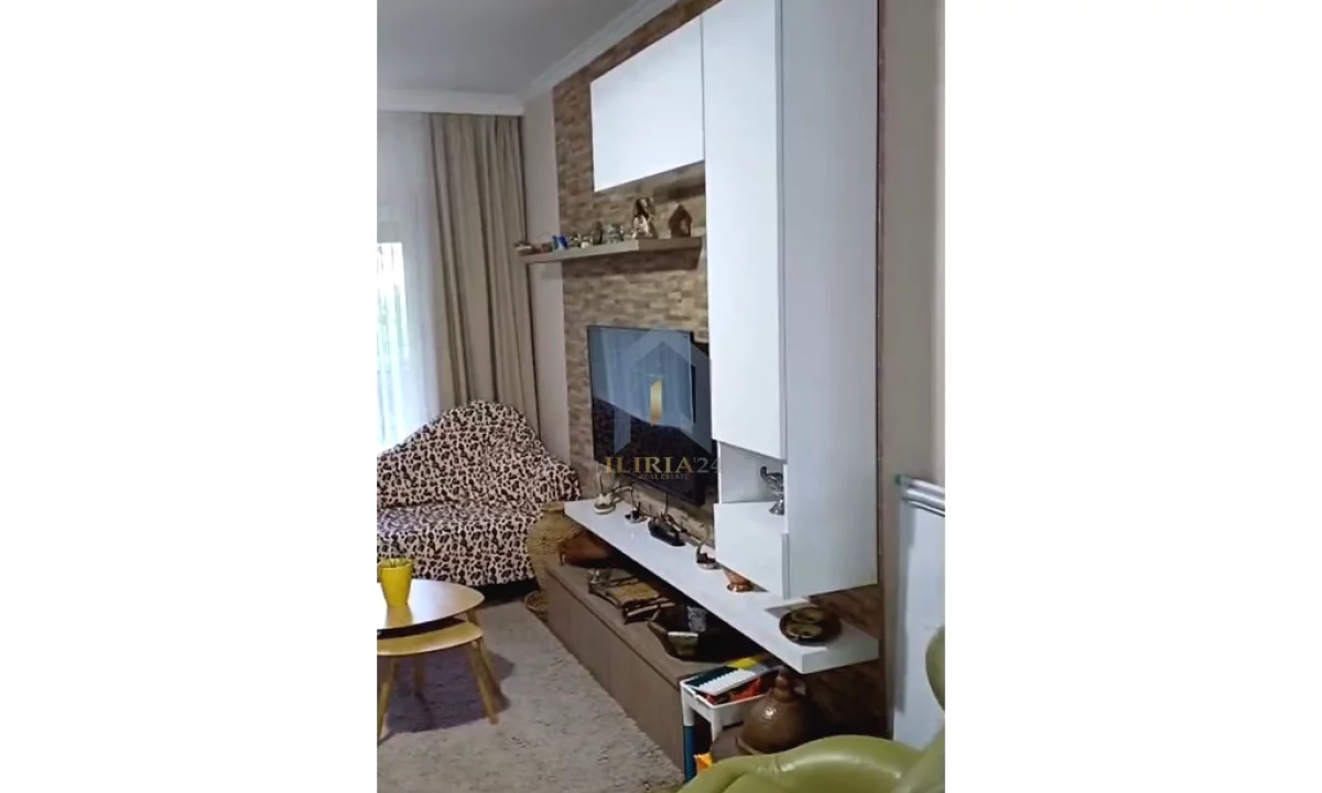 Shtepi ne shitje Apartament ne Tirane, 2+1, Mobilimi E mobiluar, Pagesa 316,500  Euro.