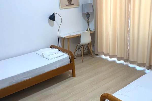 Shtepi me qera Apartament ne Tirane, 2+1, Mobilimi E mobiluar, Pagesa 800  Euro.
