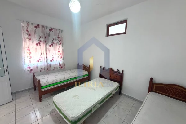 Shtepi me qera Apartament ne Tirane, 1+1, Mobilimi E mobiluar, Pagesa 450  Euro.