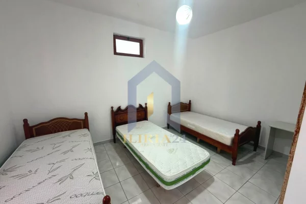 Shtepi me qera Apartament ne Tirane, 1+1, Mobilimi E mobiluar, Pagesa 450  Euro.