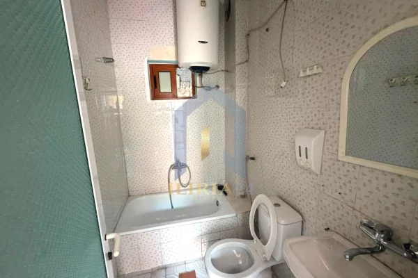 Shtepi me qera Apartament ne Tirane, 1+1, Mobilimi E mobiluar, Pagesa 450  Euro.