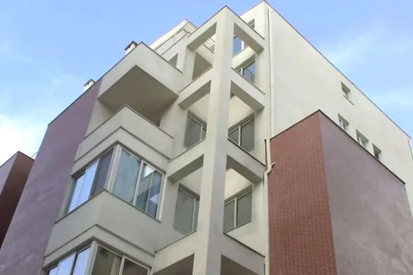APARTAMENT 2+1 PER SHITJE TEK SELITA 4 