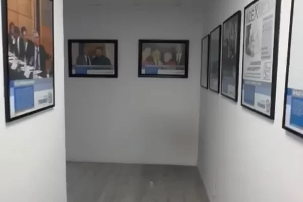 ZYRE PER SHITJE TEK ISH BLLOKU 