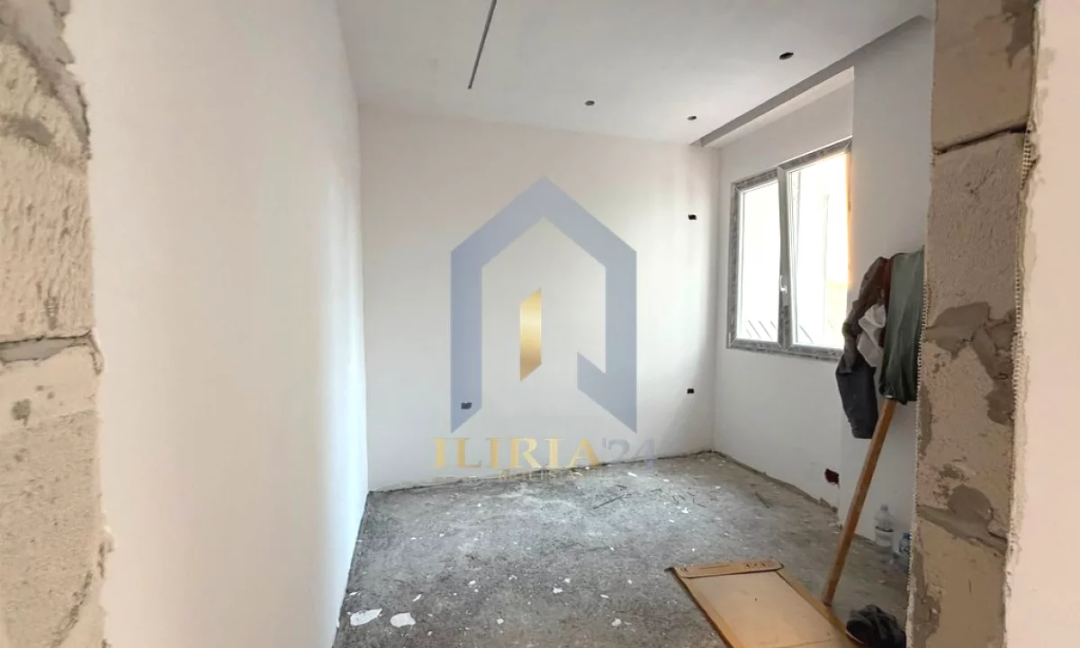 Apartment for sale in Tirana 1+1, Emty