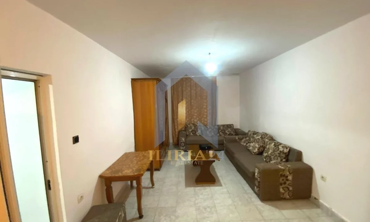 Shtepi me qera Apartament ne Tirane, 1+1, Mobilimi Pjeserisht e mobiluar, Pagesa 30,000  Leke.