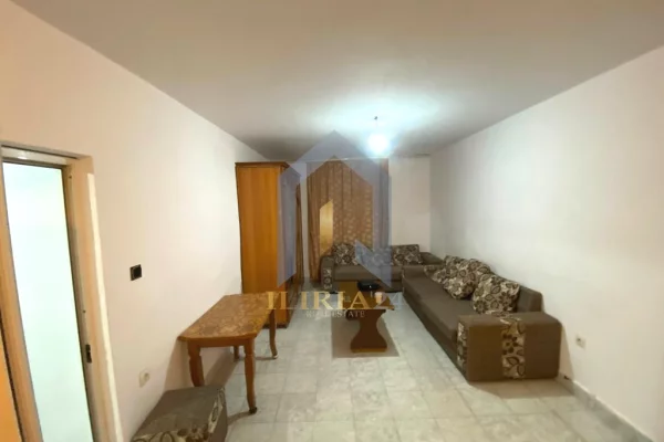 Shtepi me qera 1+1 ne Tirane - 30,000 Leke