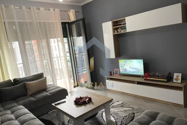 Apartament 1+1 me qira tek “Green City” Astir
