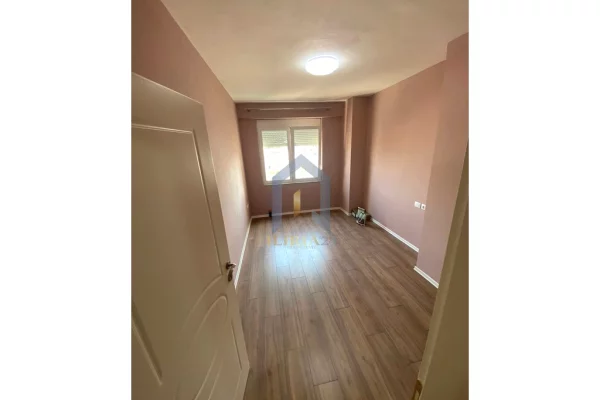 Apartment for sale in Tirana 2+1, Furnished