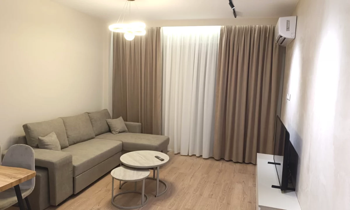 Shtepi me qera Apartament ne Tirane, 1+1, Mobilimi E mobiluar, Pagesa 750  Euro.