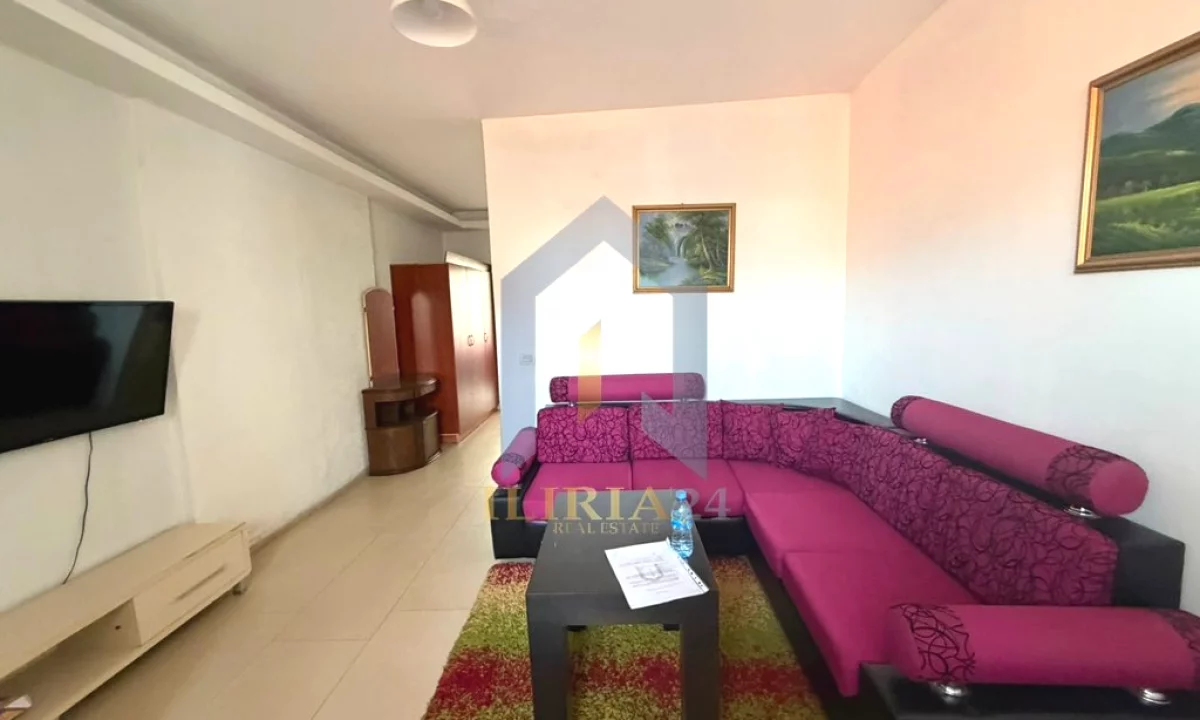Shtepi me qera Apartament ne Tirane, 1+1, Mobilimi E mobiluar, Pagesa 350  Euro.