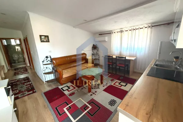 Apartament 2+1 me qira ne “Laprake”