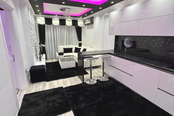 Shtepi ne shitje Apartament ne Tirane, 2+1, Mobilimi E mobiluar, Pagesa 165,000  Euro.