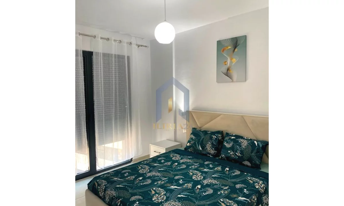 Shtepi me qera Apartament ne Tirane, 1+1, Mobilimi E mobiluar, Pagesa 550  Euro.