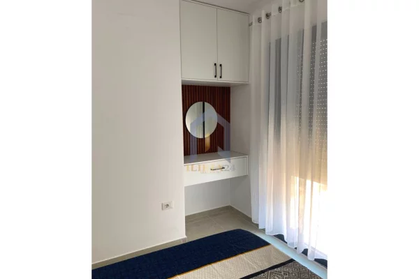 Shtepi me qera Apartament ne Tirane, 1+1, Mobilimi E mobiluar, Pagesa 550  Euro.
