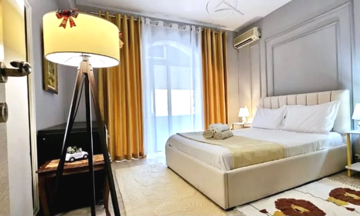 Shtepi me qera Apartament ne Tirane, 1+1, Mobilimi E mobiluar, Pagesa 600  Euro.