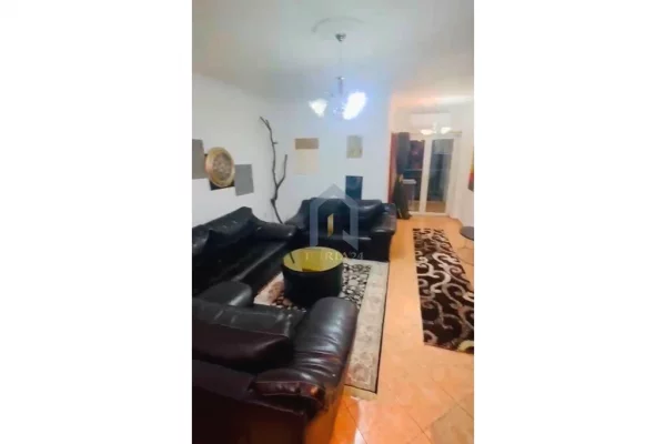 Apartament 2+1 me qira Tek “Zogu i zi”