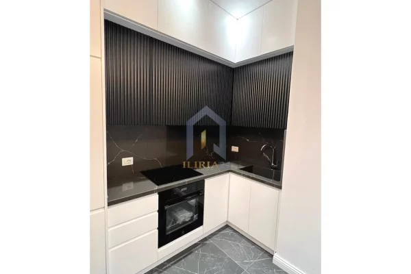 Shtepi me qera Apartament ne Tirane, 1+1, Mobilimi E mobiluar, Pagesa 1,200  Euro.