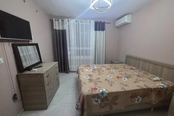Shtepi me qera 2+1 ne Tirane - 600 Euro