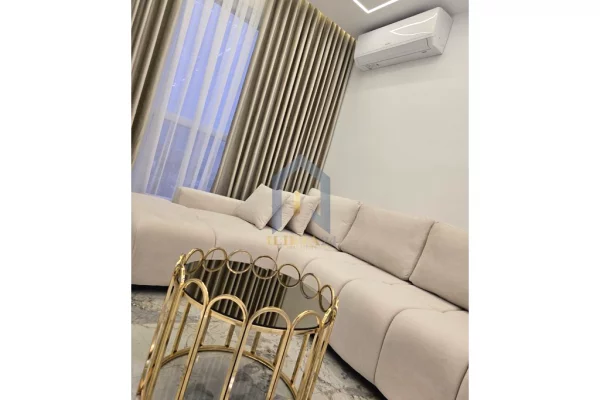 Shtepi me qera Apartament ne Tirane, 1+1, Mobilimi E mobiluar, Pagesa 550  Euro.