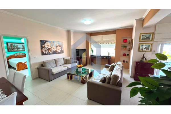 Shtepi ne shitje Apartament ne Sarande, 1+1, Mobilimi E mobiluar, Pagesa 175,000  Euro.