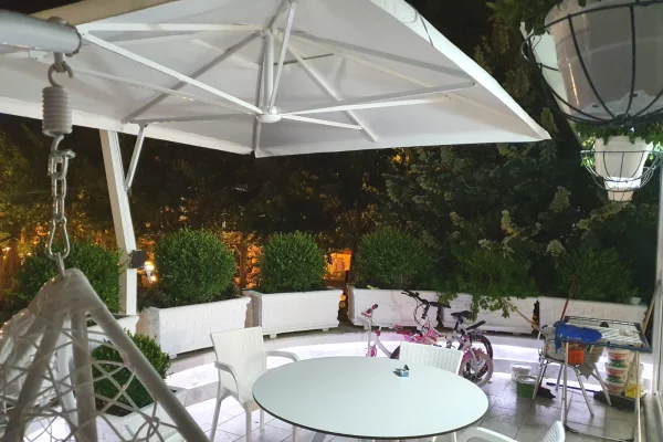 Casa in vendita Appartamento a Tirana, 2+1, Ambiente Arredato, Pagamento 49,500  Euro.