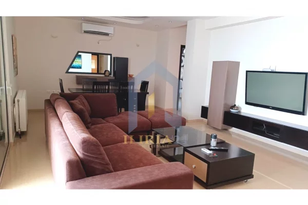 Shtepi ne shitje Penthose(kati i fundit panoramik) ne Sarande, 3+1, Mobilimi E mobiluar, Pagesa 550,000  Euro.