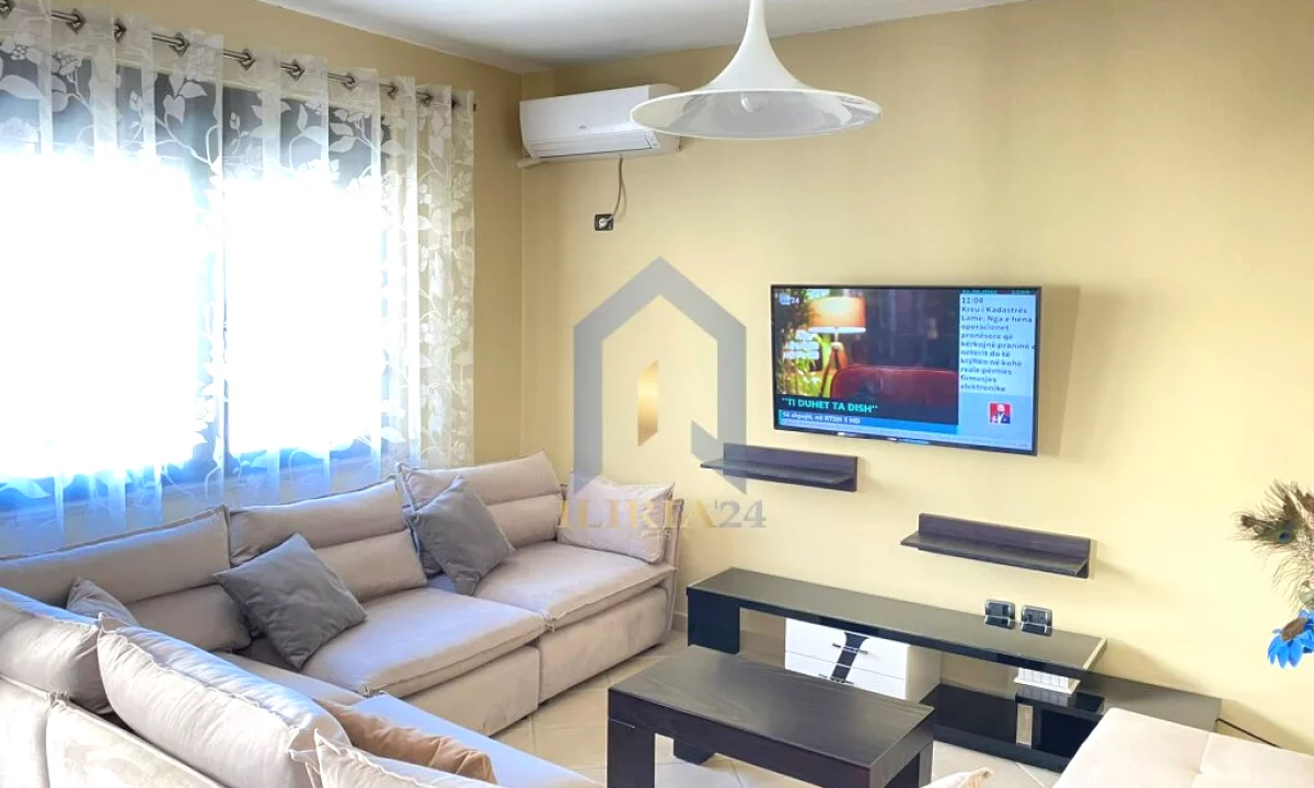 Shtepi me qera Apartament ne Tirane, 2+1, Mobilimi E mobiluar, Pagesa 1,000  Euro.