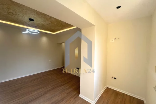 Apartament 1+1 për shitje tek “Brraka” Mundesi Shitje me kredi