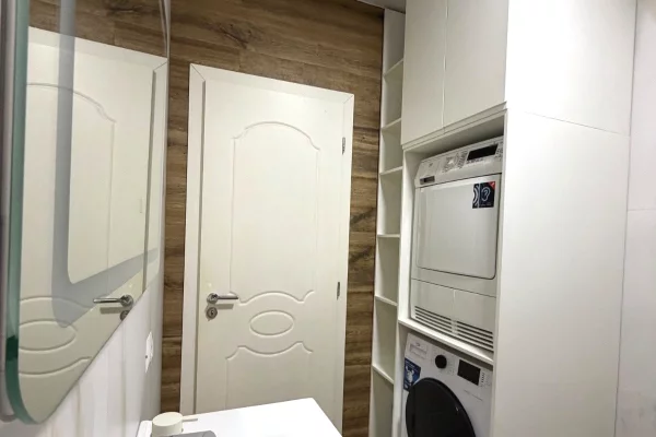 Shtepi me qera Apartament ne Tirane, 2+1, Mobilimi E mobiluar, Pagesa 600  Euro.