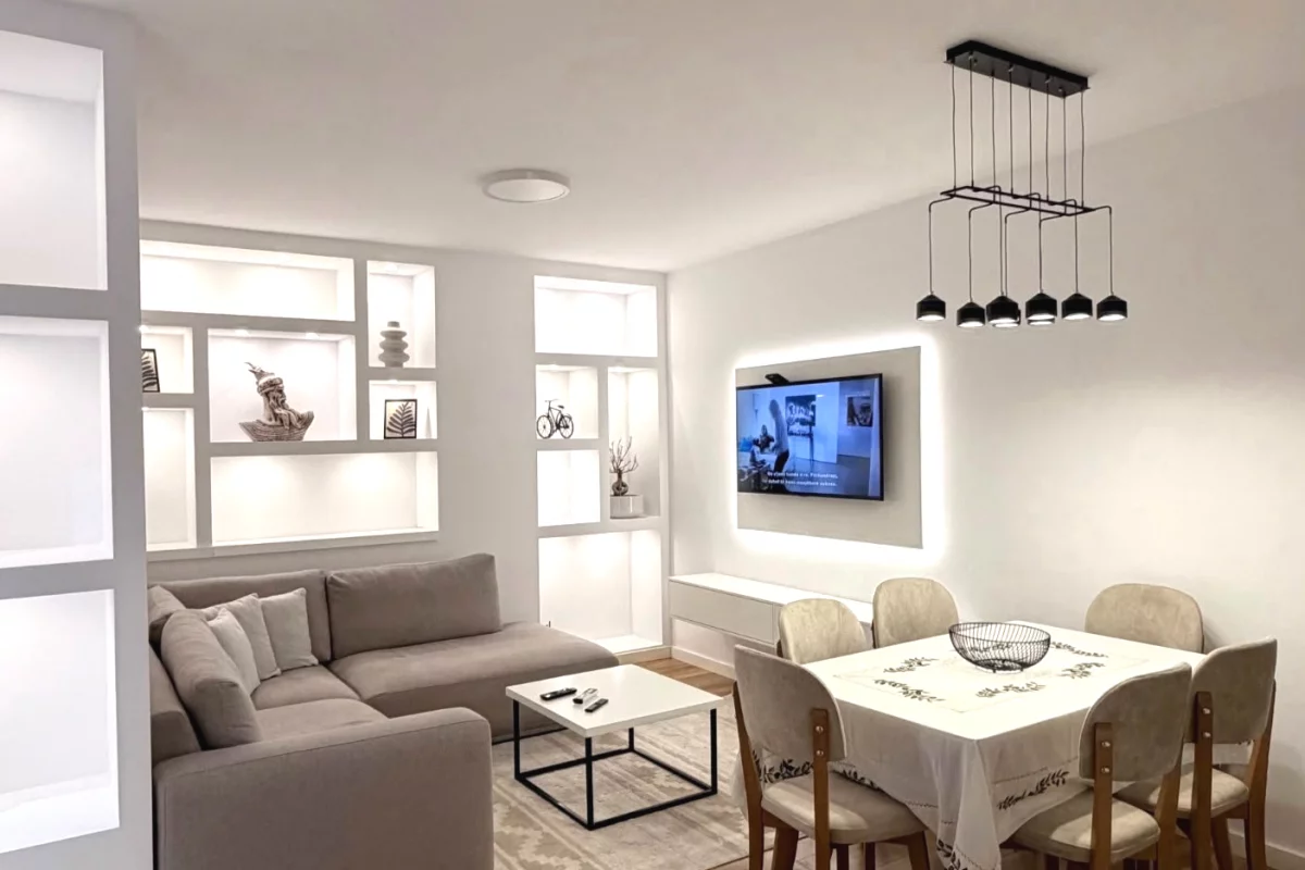 Shtepi me qera Apartament ne Tirane, 2+1, Mobilimi E mobiluar, Pagesa 600  Euro.