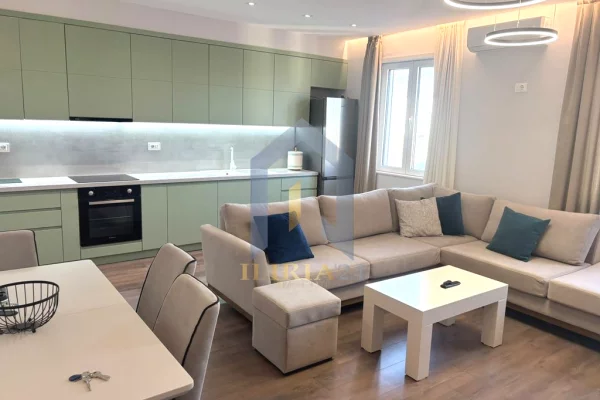 Shtepi ne shitje Apartament ne Tirane, 2+1, Mobilimi E mobiluar, Pagesa 272,949  Euro.