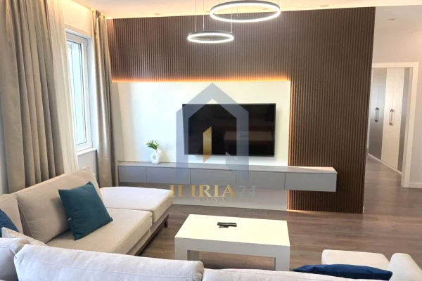 Shtepi ne shitje Apartament ne Tirane, 2+1, Mobilimi E mobiluar, Pagesa 272,949  Euro.