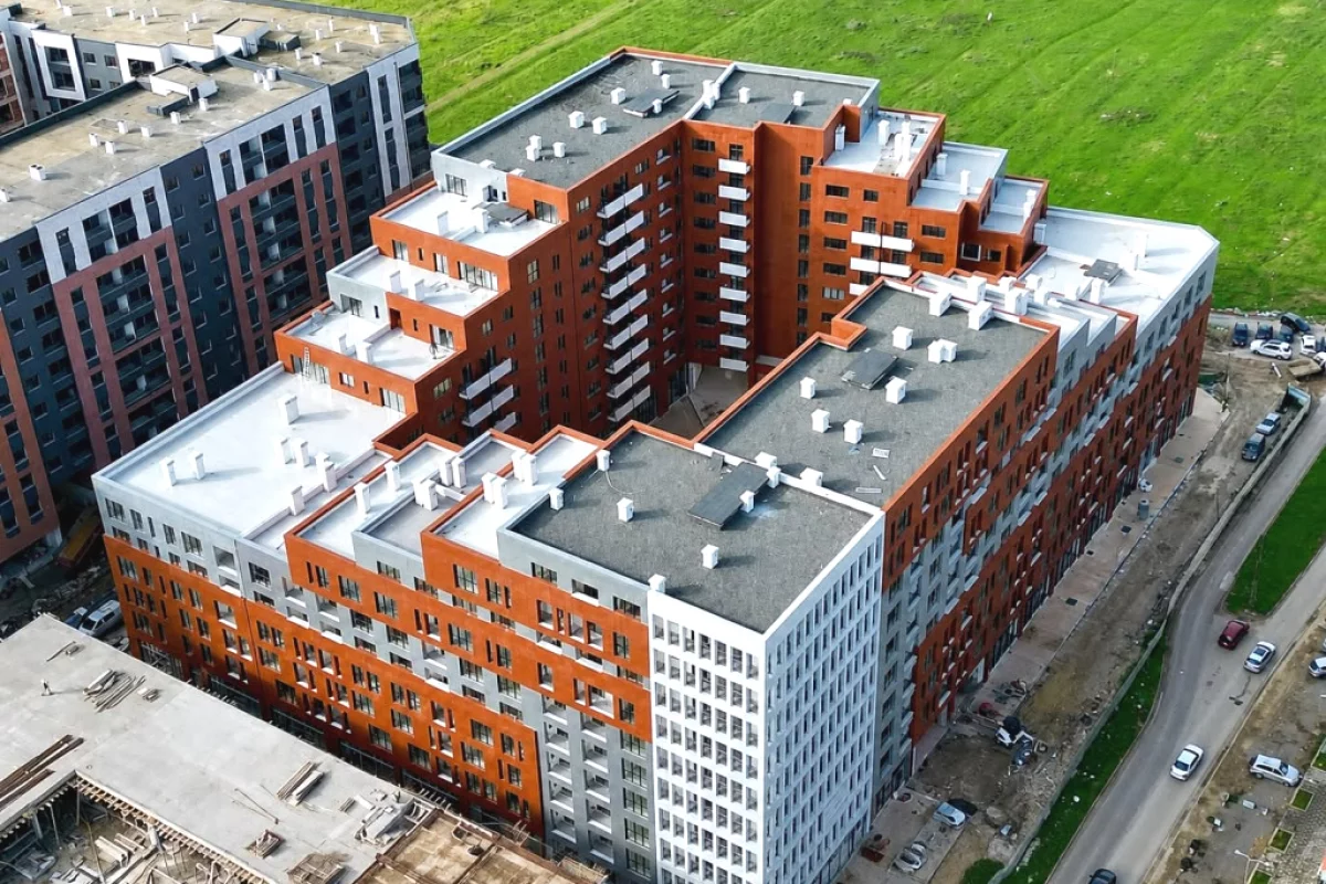 Ambient biznesi tek Urban Gate 