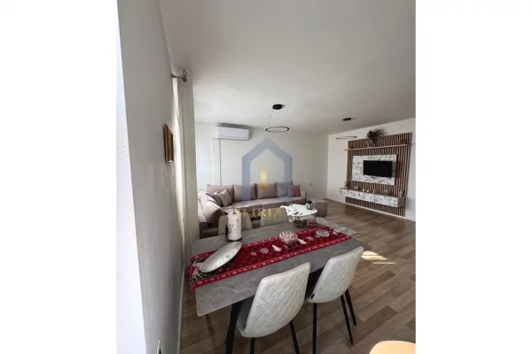 Apartment for sale in Tirana 1+1, Furnished