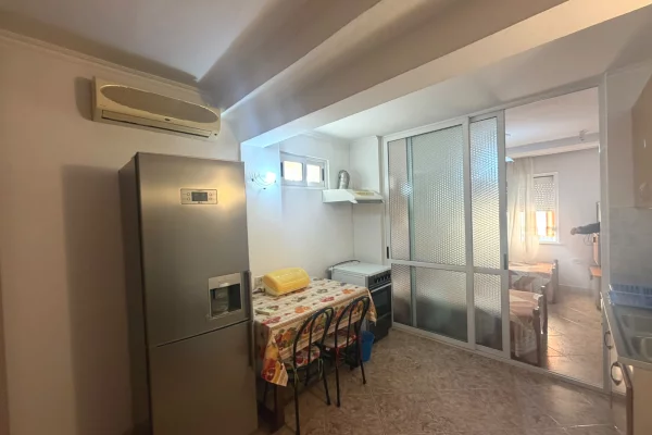 Shtepi me qera Apartament ne Tirane, 1+1, Mobilimi E mobiluar, Pagesa 420  Euro.