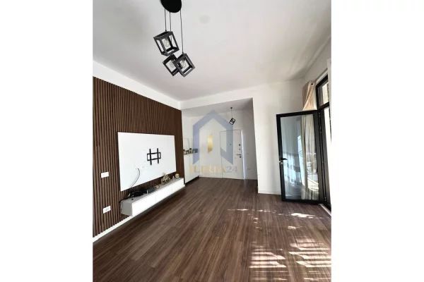 Shtepi me qera 1+1 ne Tirane - 115,000 Euro