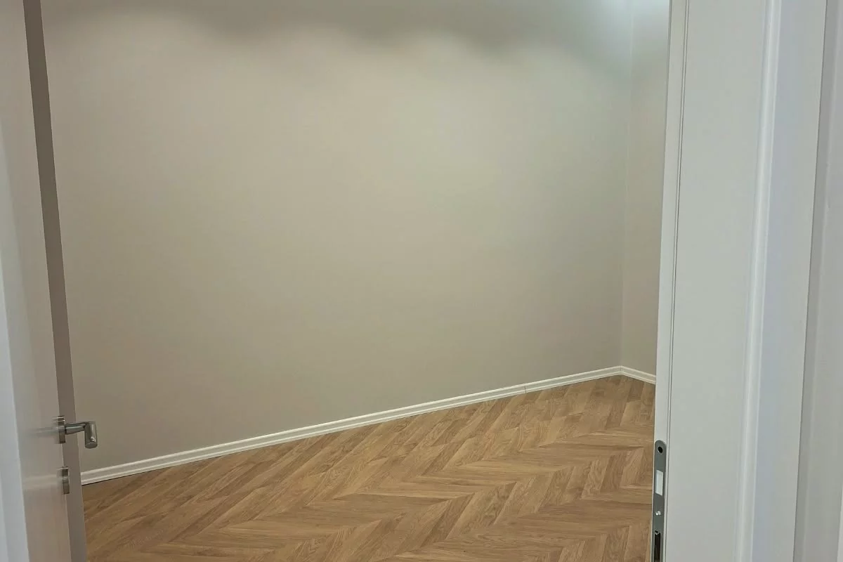 Shtepi me qera Apartament ne Tirane, 2+1, Mobilimi Bosh, pa mobiluar, Pagesa 1,000  Euro.