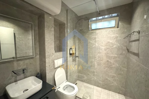 Apartment for sale in Tirana 1+1, Furnished