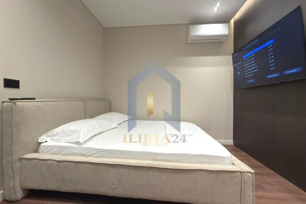 Shtepi ne shitje Apartament ne Tirane, Garsoniere, Mobilimi E mobiluar, Pagesa 220,000  Euro.