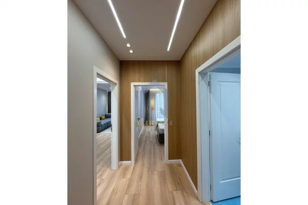 Shtepi ne shitje Apartament ne Tirane, 2+1, Mobilimi E mobiluar, Pagesa 18,000,000  Leke.