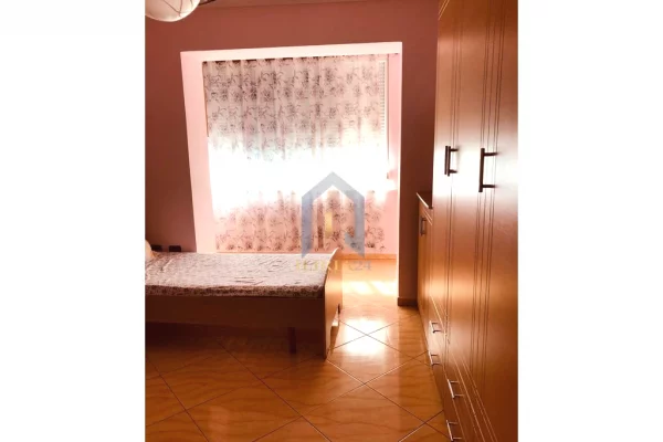 Shtepi ne shitje 2+1 ne Tirane - 140,000 Euro