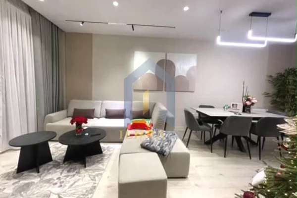 Shtepi ne shitje 2+1 ne Tirane - 350,000 Euro
