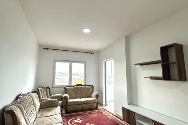 Shtepi ne shitje Apartament ne Tirane, 1+1, Mobilimi E mobiluar, Pagesa 95,000  Euro.