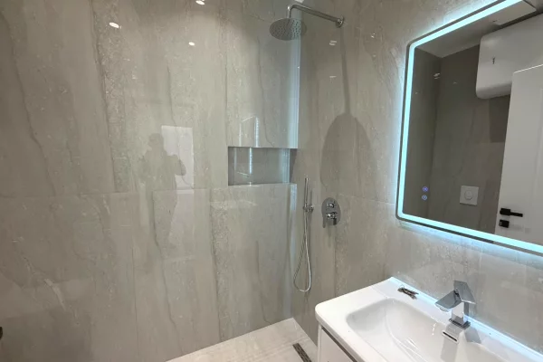 Shtepi ne shitje 1+1 ne Tirane - 167,000 Euro