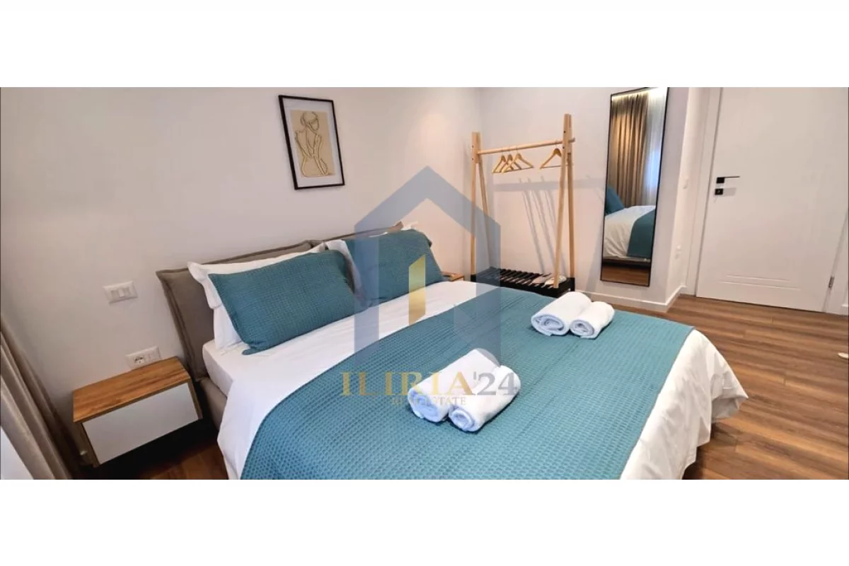 Shtepi ne shitje Apartament ne Tirane, 2+1, Mobilimi E mobiluar, Pagesa 277,000  Leke.