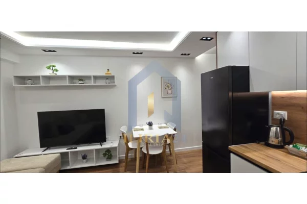 Shtepi ne shitje Apartament ne Tirane, 2+1, Mobilimi E mobiluar, Pagesa 277,000  Leke.