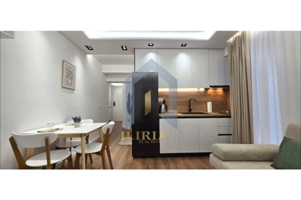 Shtepi ne shitje Apartament ne Tirane, 2+1, Mobilimi E mobiluar, Pagesa 277,000  Leke.