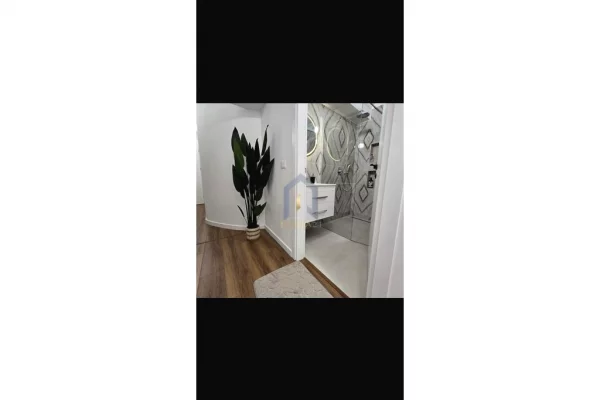 Shtepi ne shitje Apartament ne Tirane, 2+1, Mobilimi E mobiluar, Pagesa 277,000  Leke.