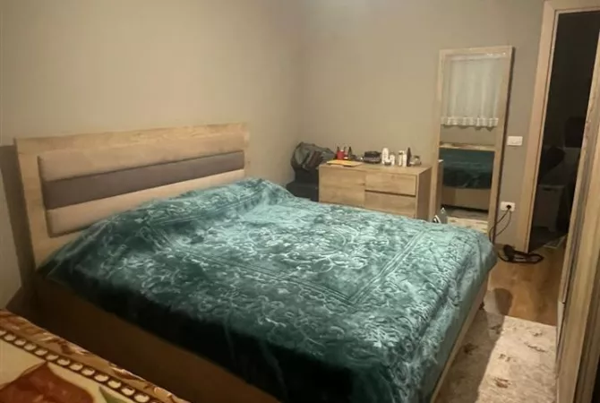 Shtepi me qera Apartament ne Tirane, 2+1, Mobilimi E mobiluar, Pagesa 68,000  Leke.