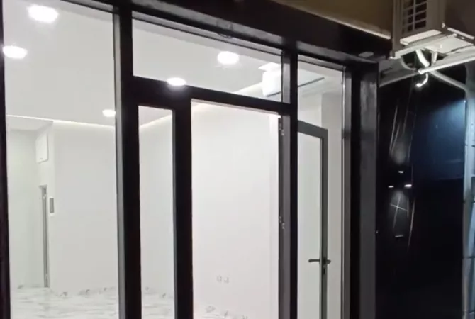 Business Property for Rent 1+1 in Tirana - 50,000 Leke